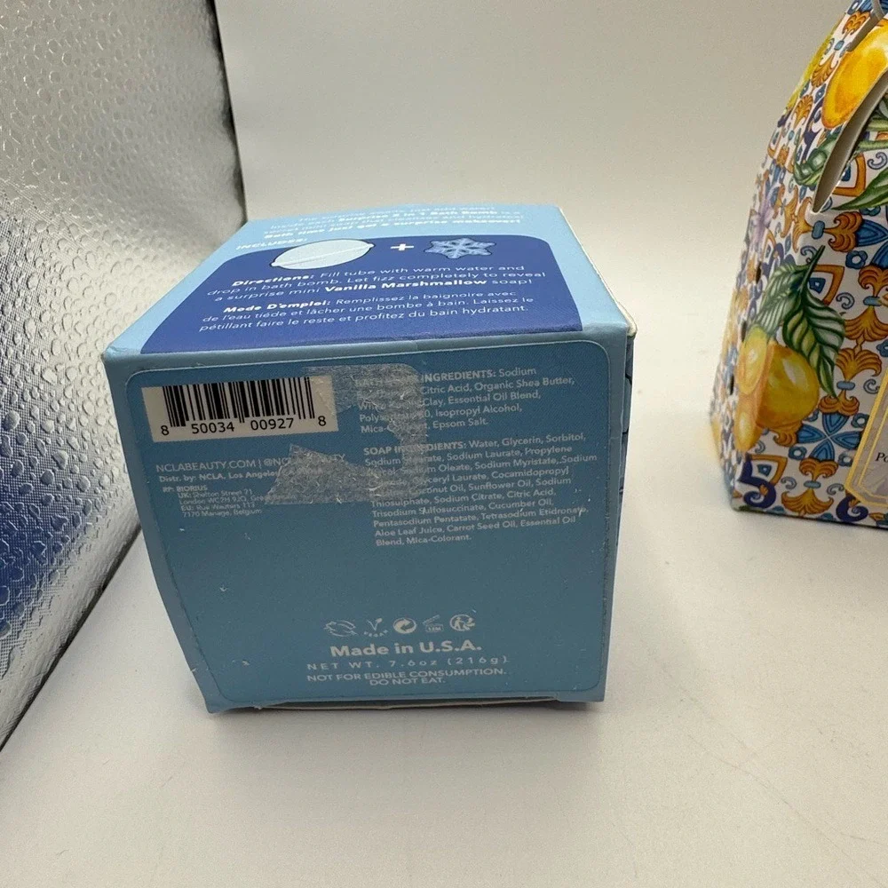 Lot of 2‎ Bath and Body Products NEW